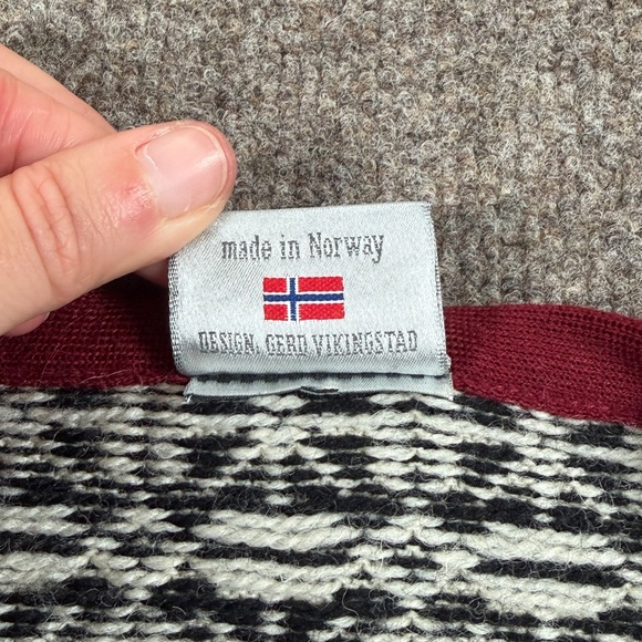 ODA Wool V-Neck Cardigan Sweater Jacket Women’s M Nordic Scandinavian Apres Ski - Picture 6 of 16